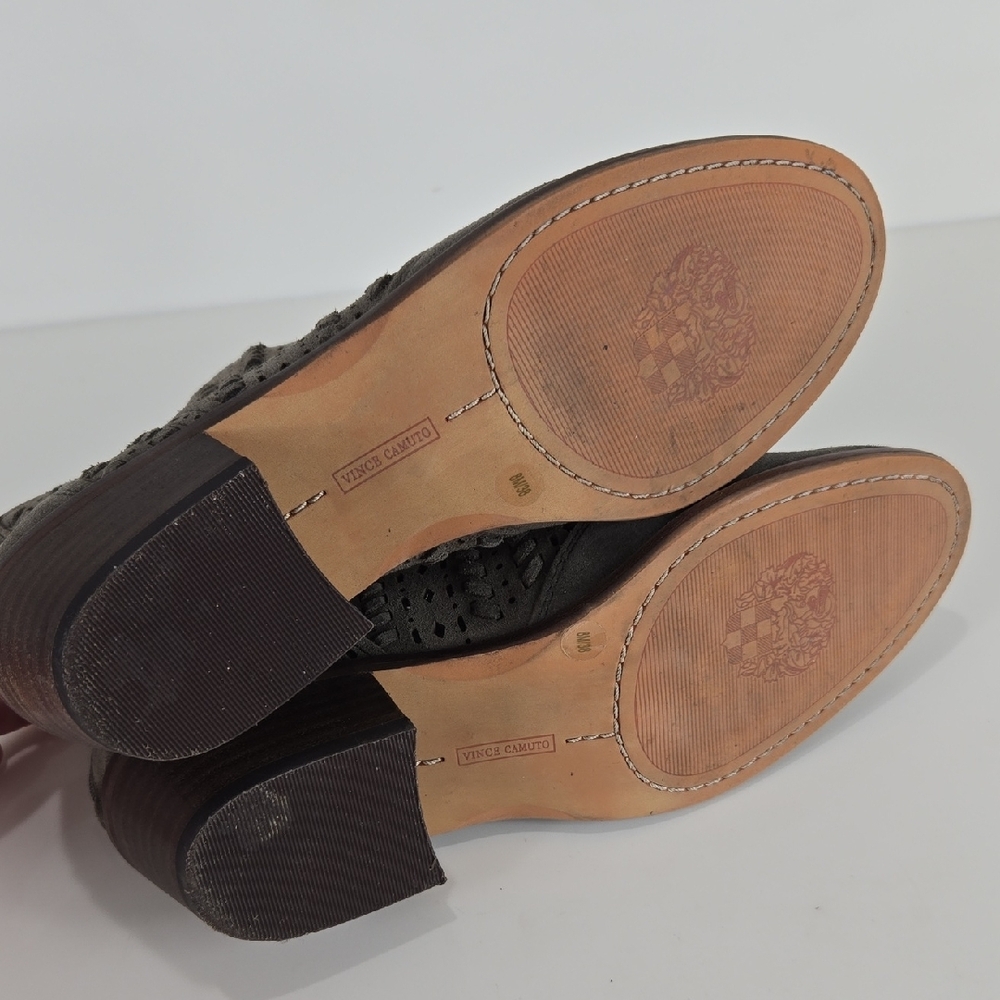 Vince Camuto Prasata Suede Leather Bootie Gray Size 8 - Picture 8 of 10